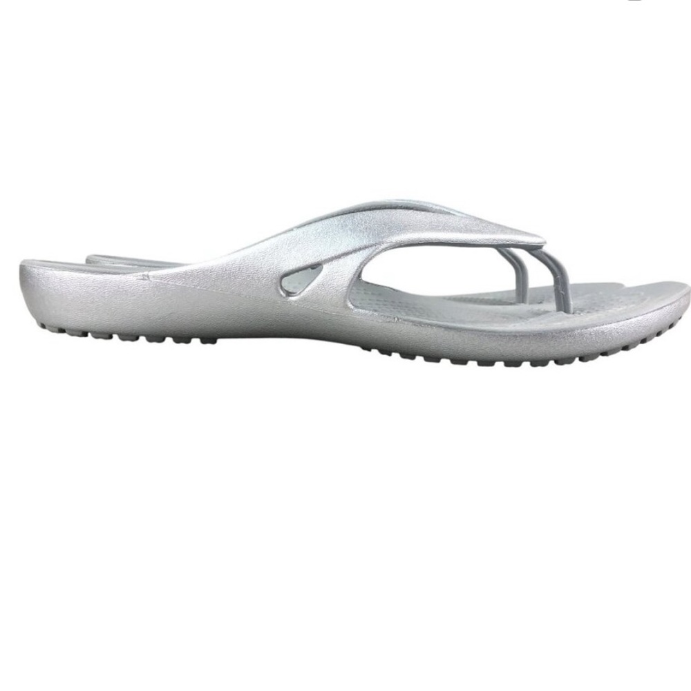 8W Crocs Women's Kadee II Metallic Silver Flip Flop